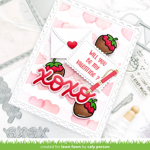 Lawn Fawn - Layered Hearts Background Stencils (Set of 3)