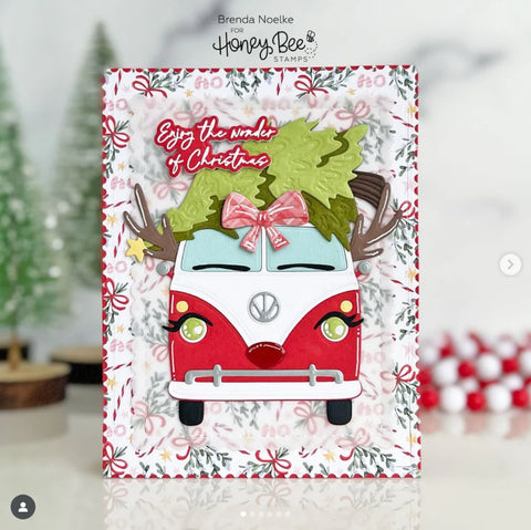 Honey Bee - Wonder of Christmas Dies