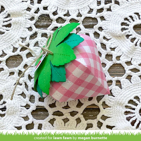 Lawn Fawn - Strawberry Treat Box Die